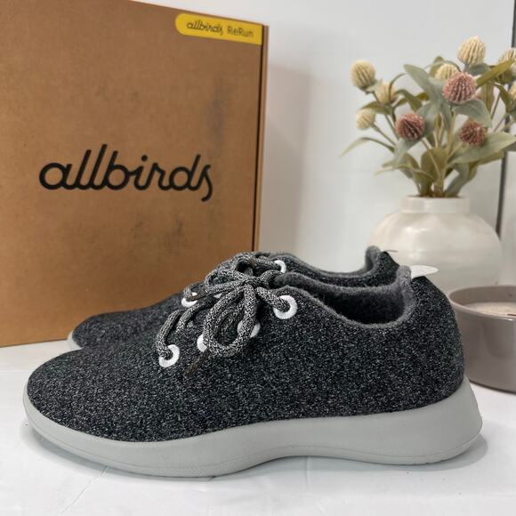 Allbirds Wool Runner Lace-up Sneakers Gray Athletic Low Top Women 9 NWB - Picture 4 of 10